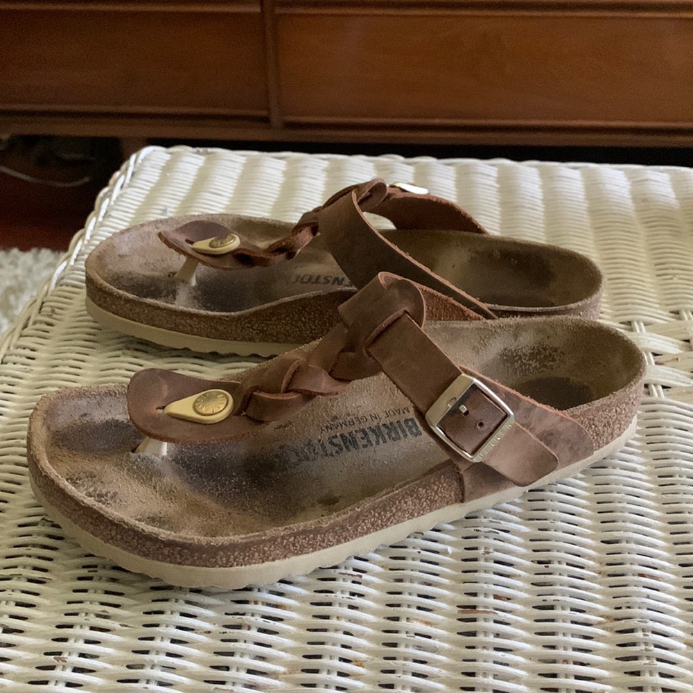 Brown leather Birkenstocks 37